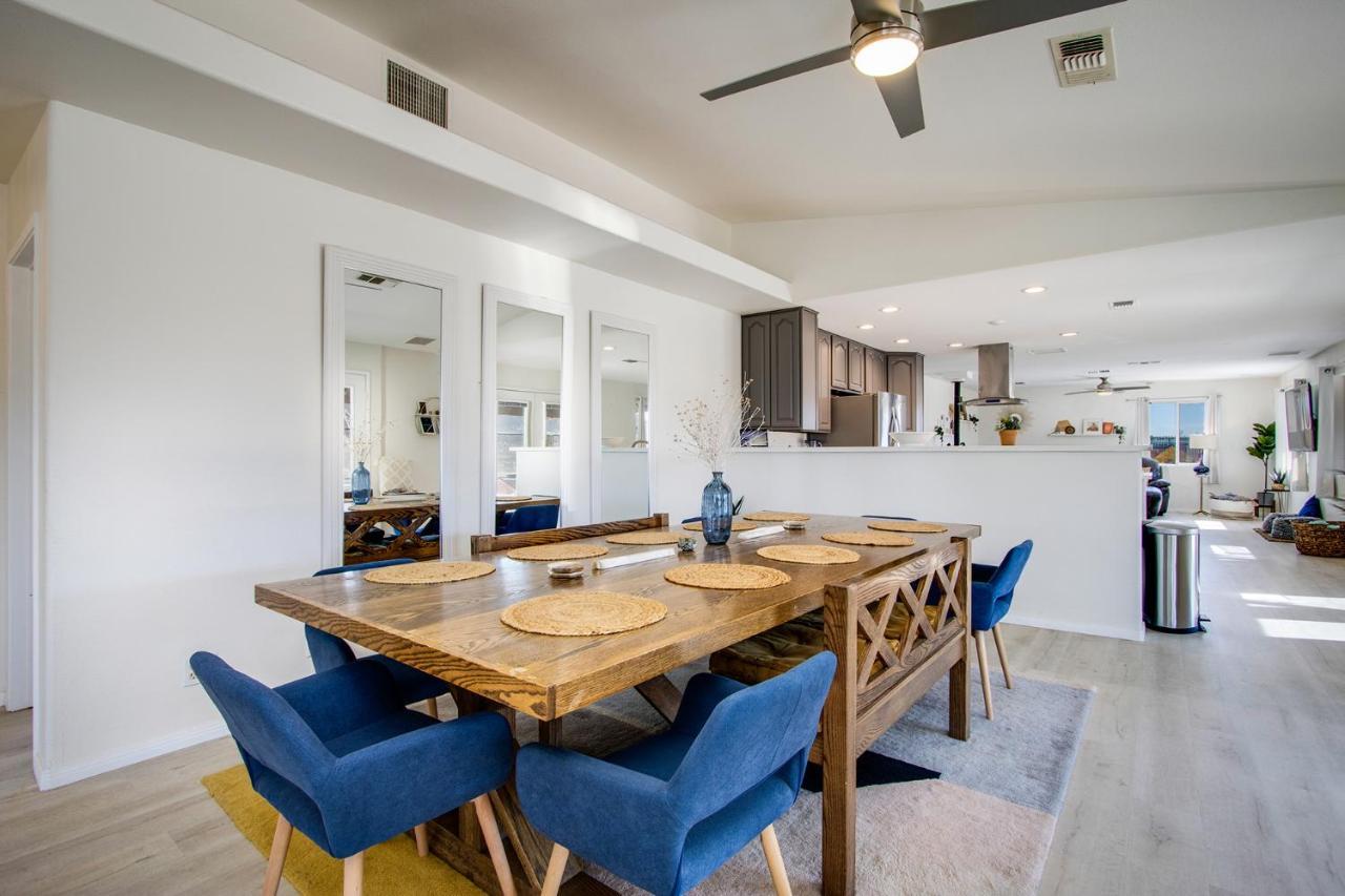 Sapphire Haven + Casita! Pool + Spa + Movie Theatre + 10 Min To Monument! Joshua Tree Exteriér fotografie