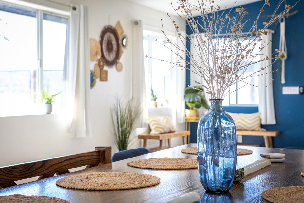 Sapphire Haven + Casita! Pool + Spa + Movie Theatre + 10 Min To Monument! Joshua Tree Exteriér fotografie