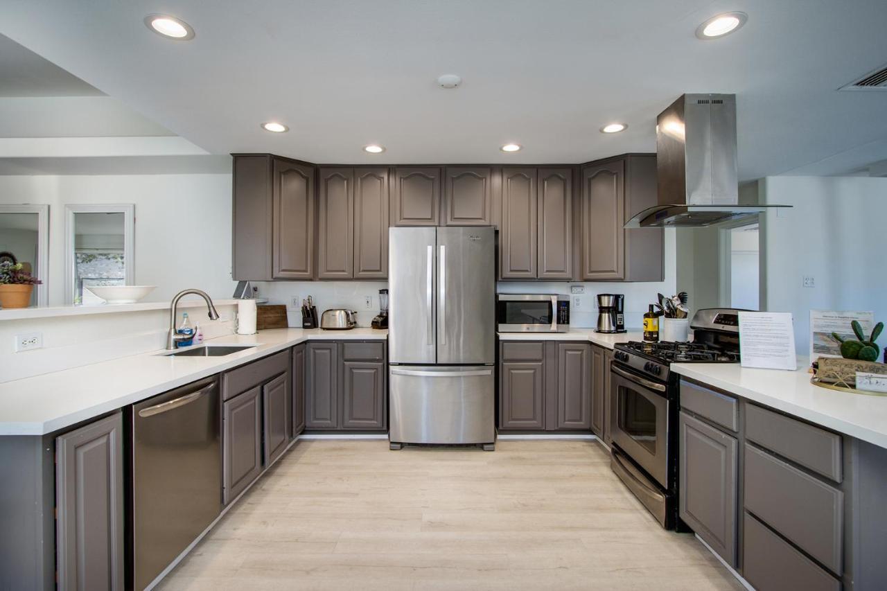 Sapphire Haven + Casita! Pool + Spa + Movie Theatre + 10 Min To Monument! Joshua Tree Exteriér fotografie