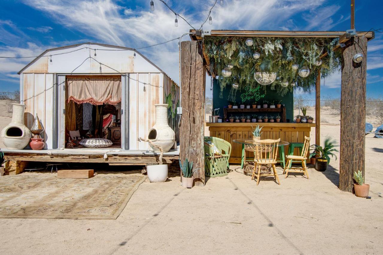 Sapphire Haven + Casita! Pool + Spa + Movie Theatre + 10 Min To Monument! Joshua Tree Exteriér fotografie