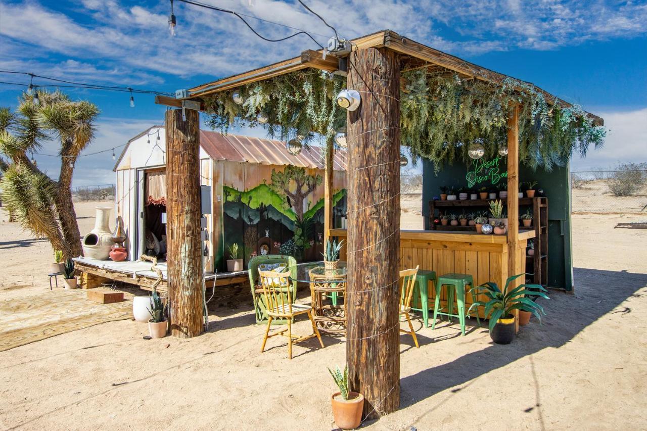 Sapphire Haven + Casita! Pool + Spa + Movie Theatre + 10 Min To Monument! Joshua Tree Exteriér fotografie