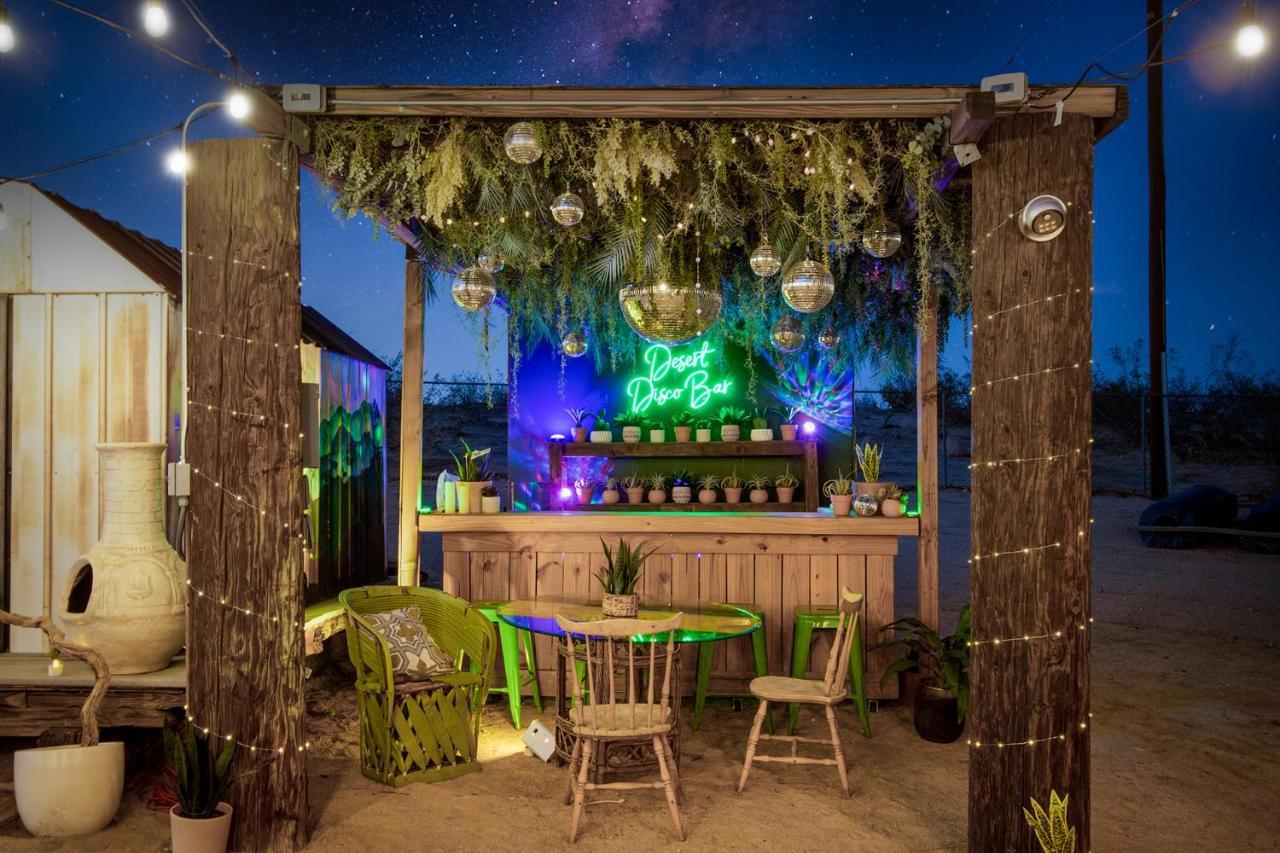 Sapphire Haven + Casita! Pool + Spa + Movie Theatre + 10 Min To Monument! Joshua Tree Exteriér fotografie